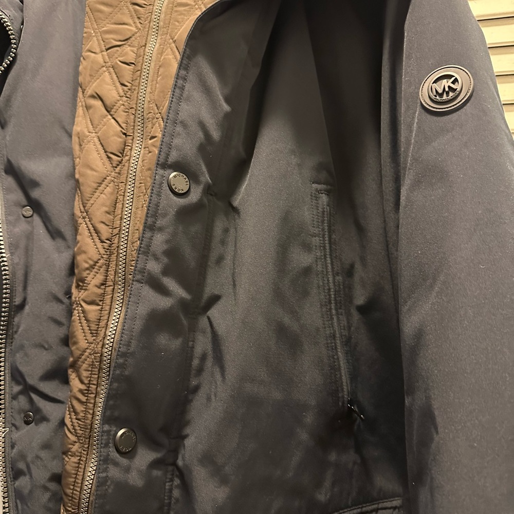 Men's Black Winter Jacket - Picture 11 of 13